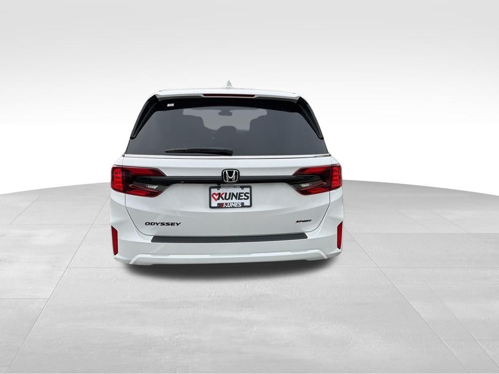 new 2026 Honda Odyssey car, priced at $45,757