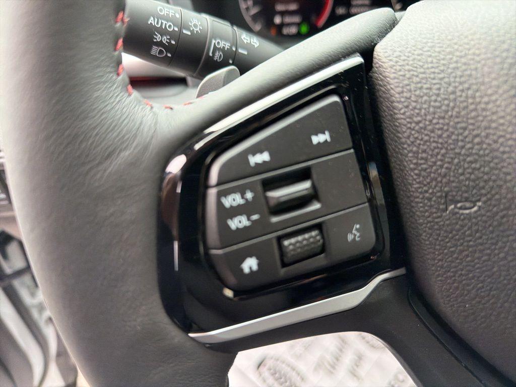 new 2026 Honda Odyssey car, priced at $45,757
