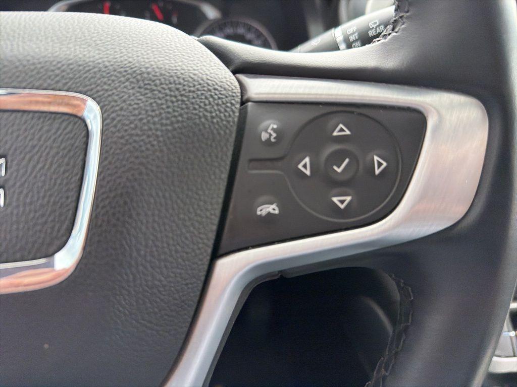 used 2023 GMC Acadia car, priced at $29,312