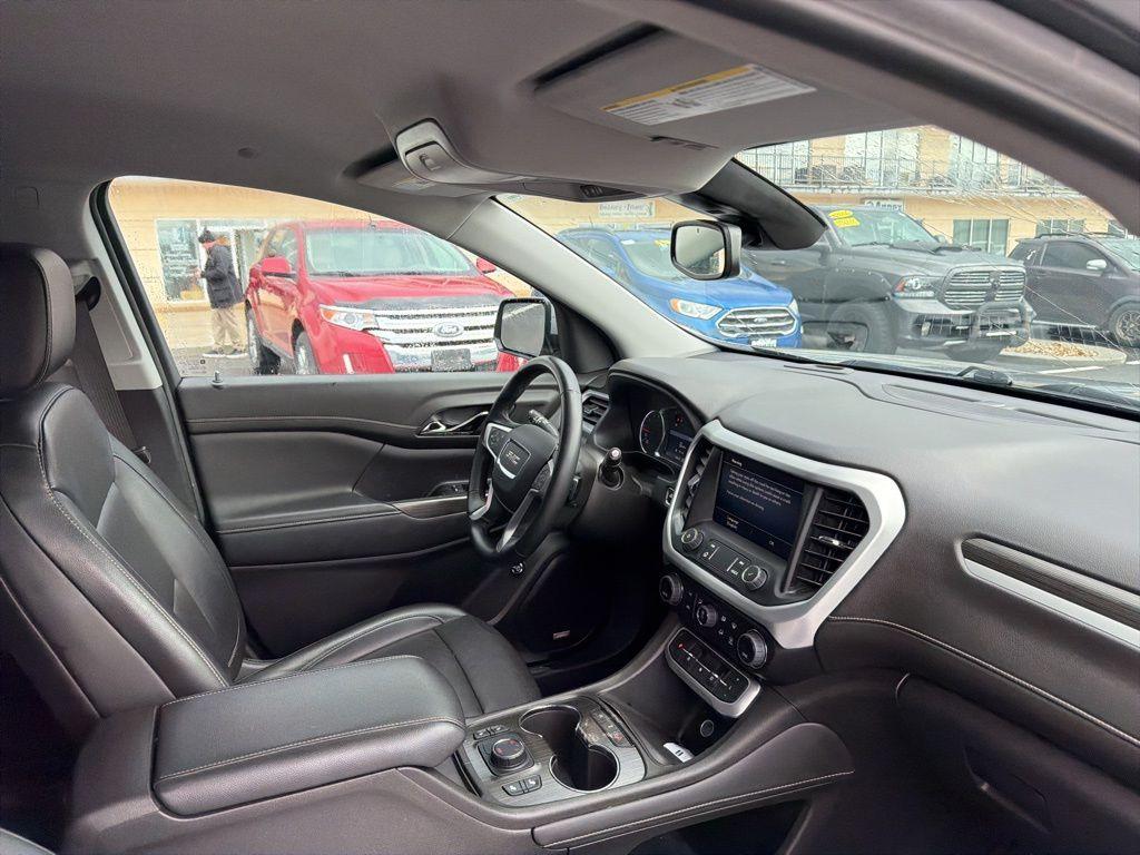 used 2023 GMC Acadia car, priced at $29,312