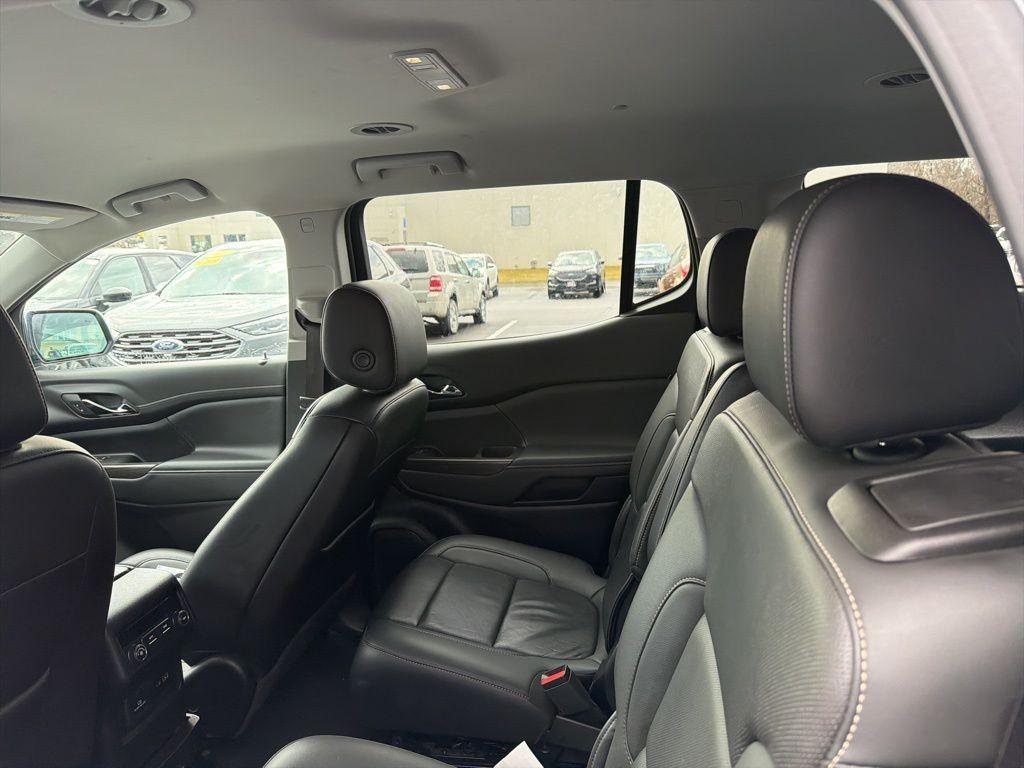 used 2023 GMC Acadia car, priced at $29,312