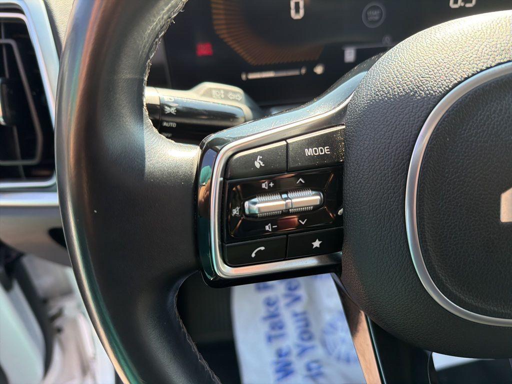 used 2024 Kia Sorento car, priced at $27,412