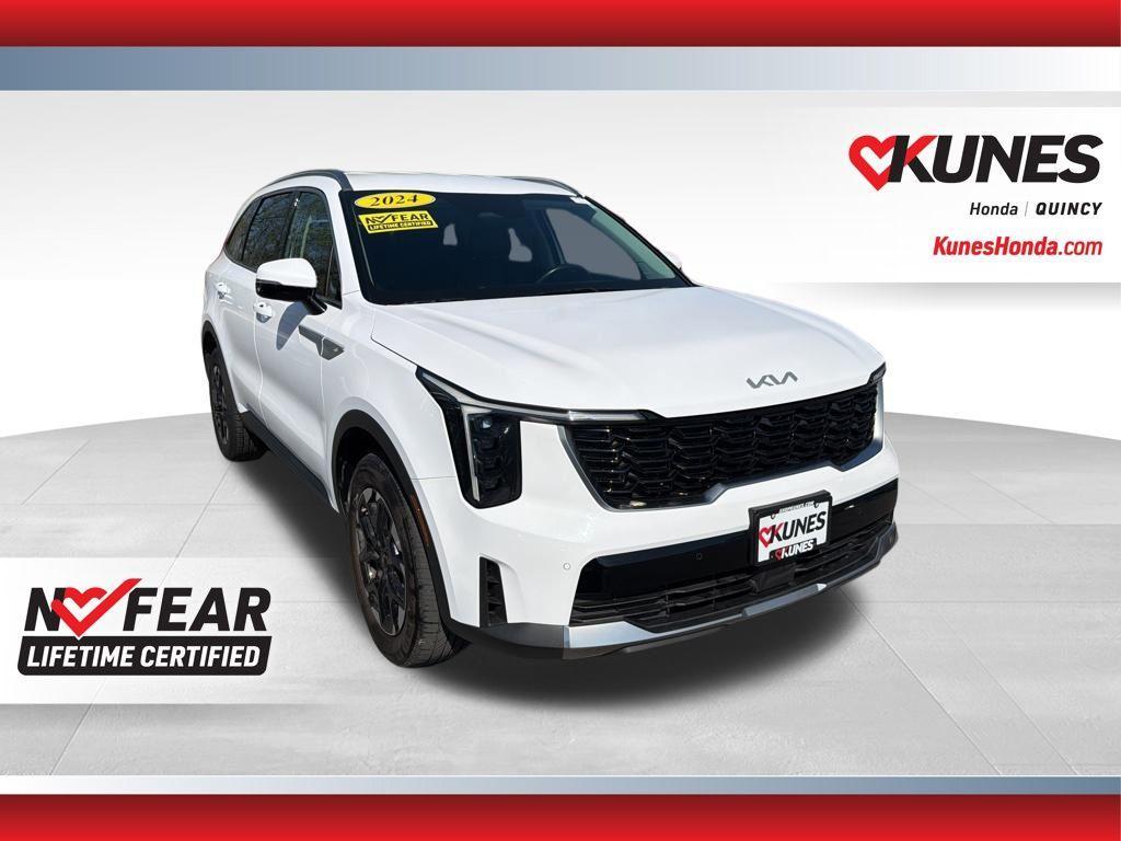 used 2024 Kia Sorento car, priced at $27,412