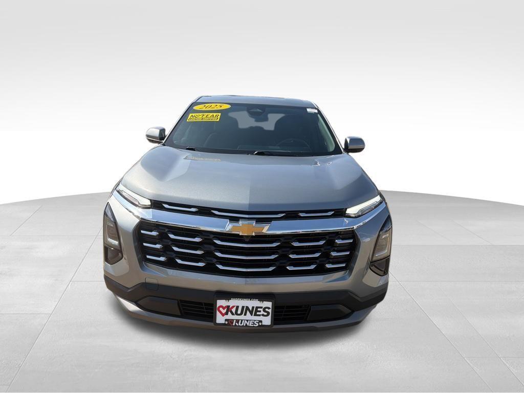 used 2025 Chevrolet Equinox car, priced at $28,203