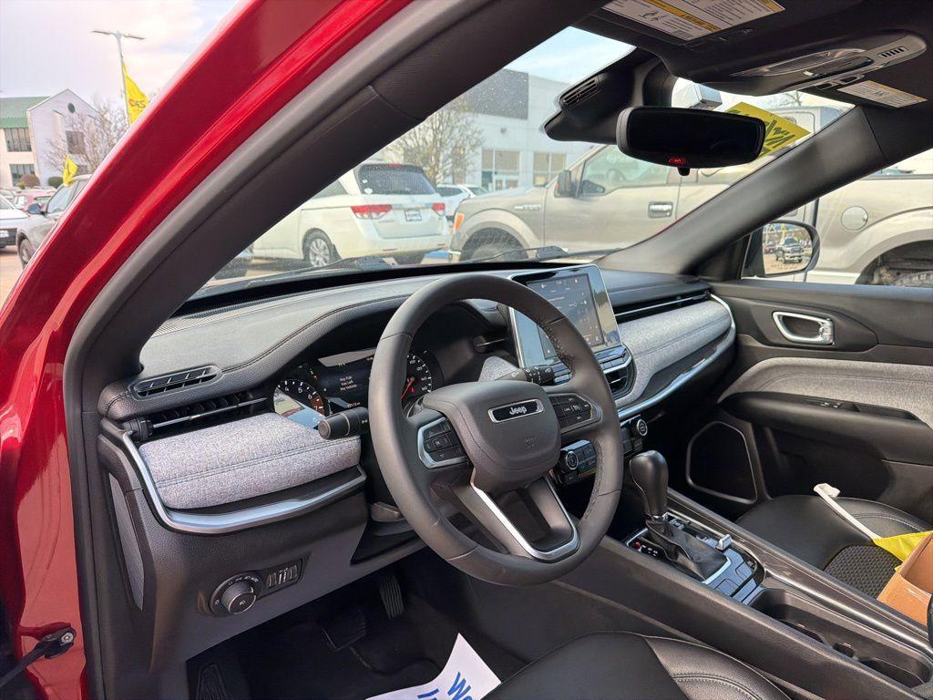 used 2025 Jeep Compass car, priced at $22,212