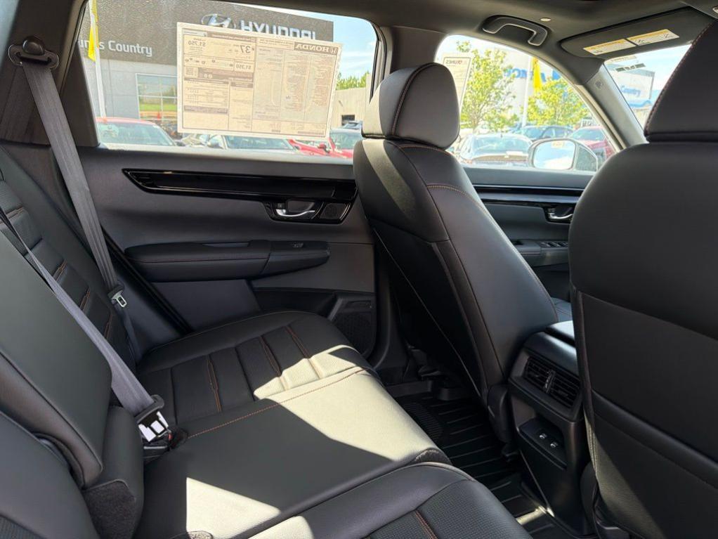 new 2026 Honda CR-V Hybrid car, priced at $44,867