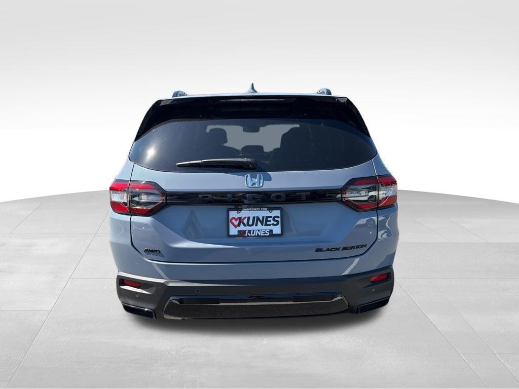 new 2026 Honda Pilot car, priced at $57,357