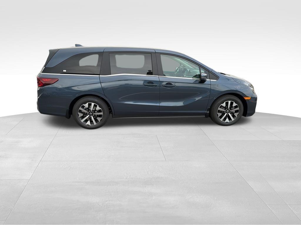 new 2026 Honda Odyssey car, priced at $44,202
