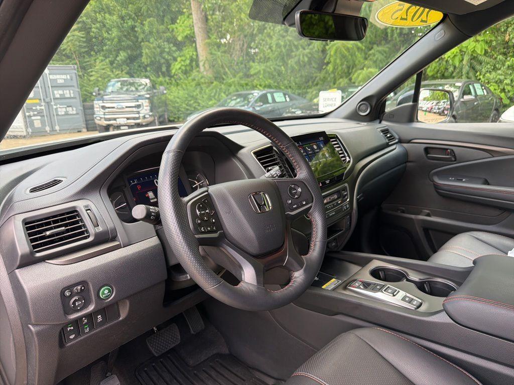 used 2025 Honda Passport car, priced at $39,903