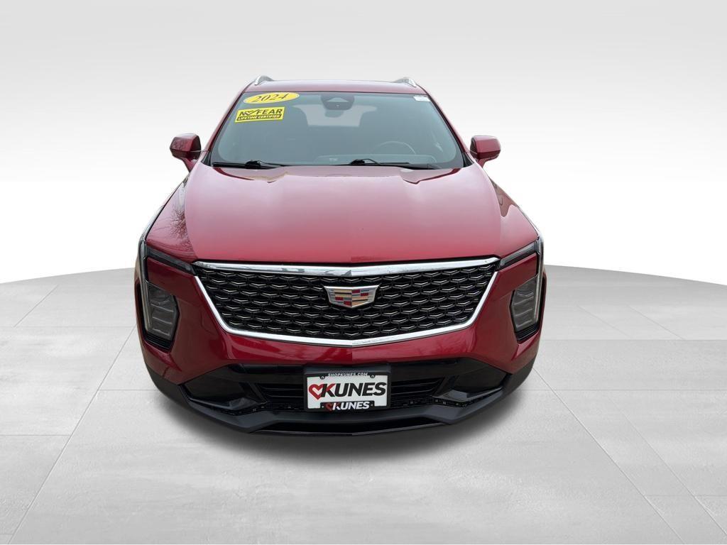 used 2024 Cadillac XT4 car, priced at $26,912