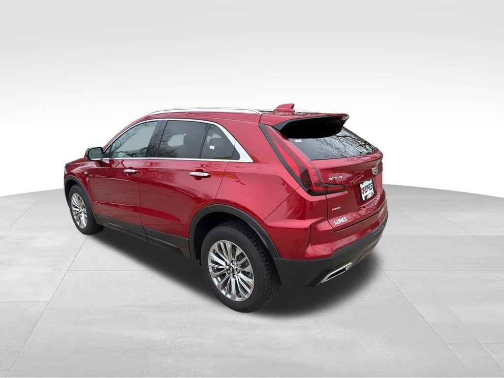 used 2024 Cadillac XT4 car, priced at $26,912