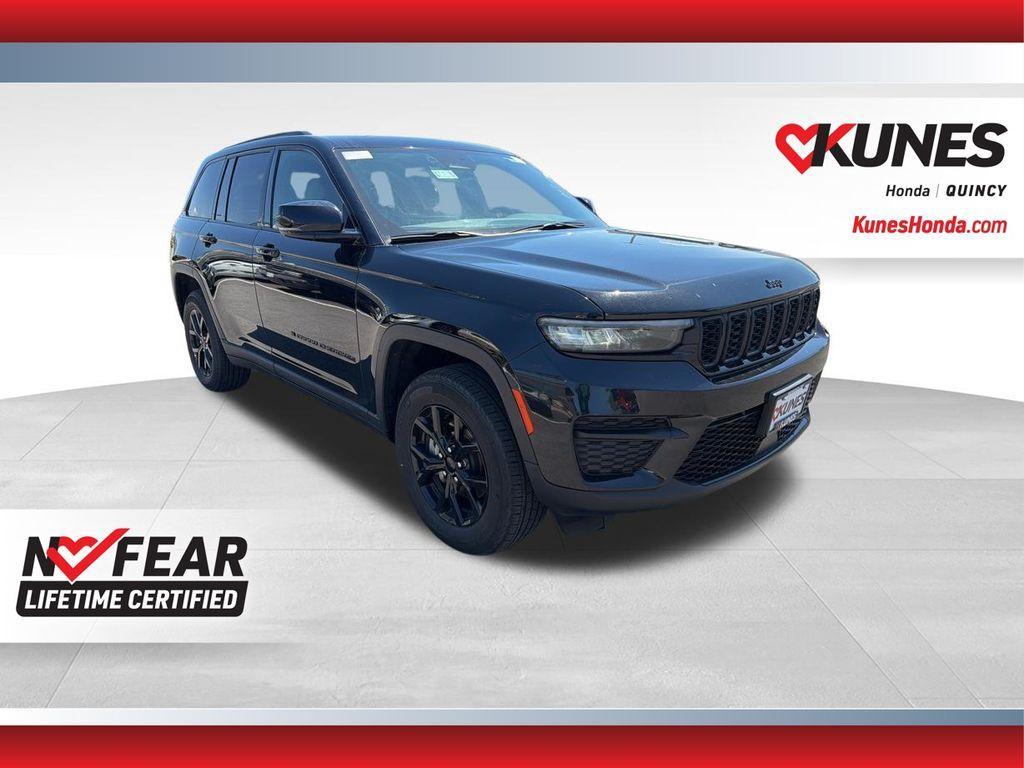 used 2025 Jeep Grand Cherokee car, priced at $32,403
