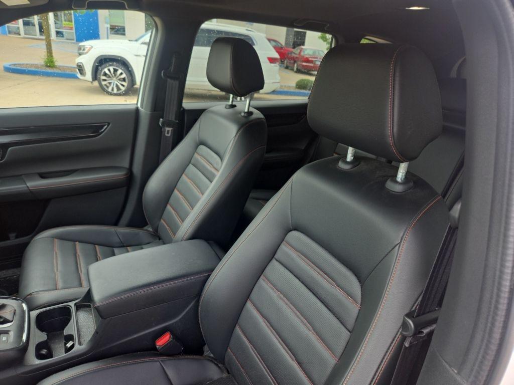 used 2025 Honda CR-V Hybrid car, priced at $37,984