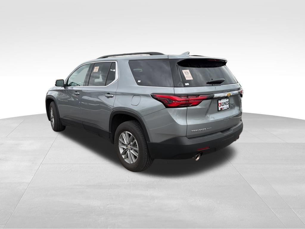 used 2023 Chevrolet Traverse car, priced at $26,912