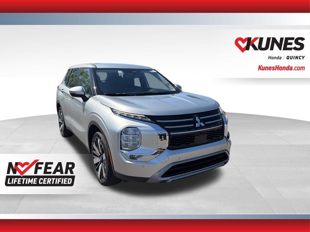 used 2025 Mitsubishi Outlander car, priced at $24,903