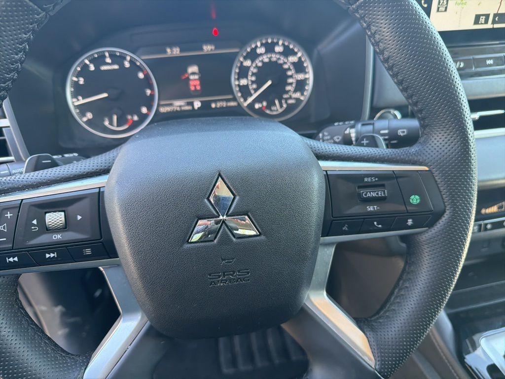 used 2025 Mitsubishi Outlander car, priced at $24,903