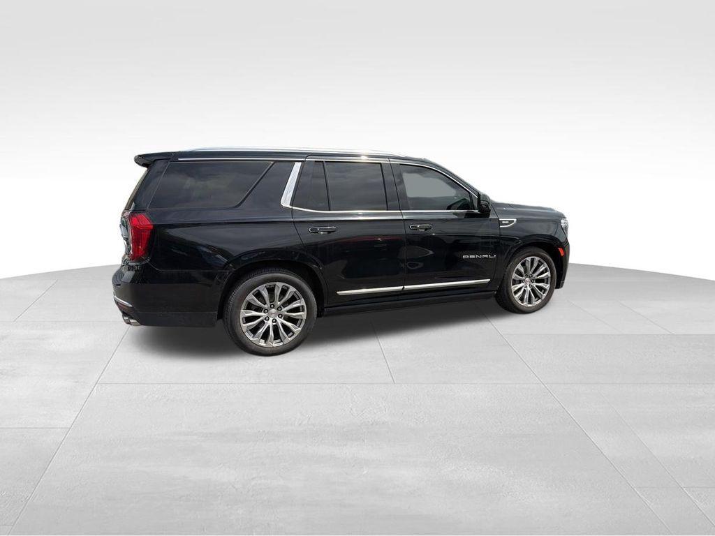used 2021 GMC Yukon car, priced at $50,379