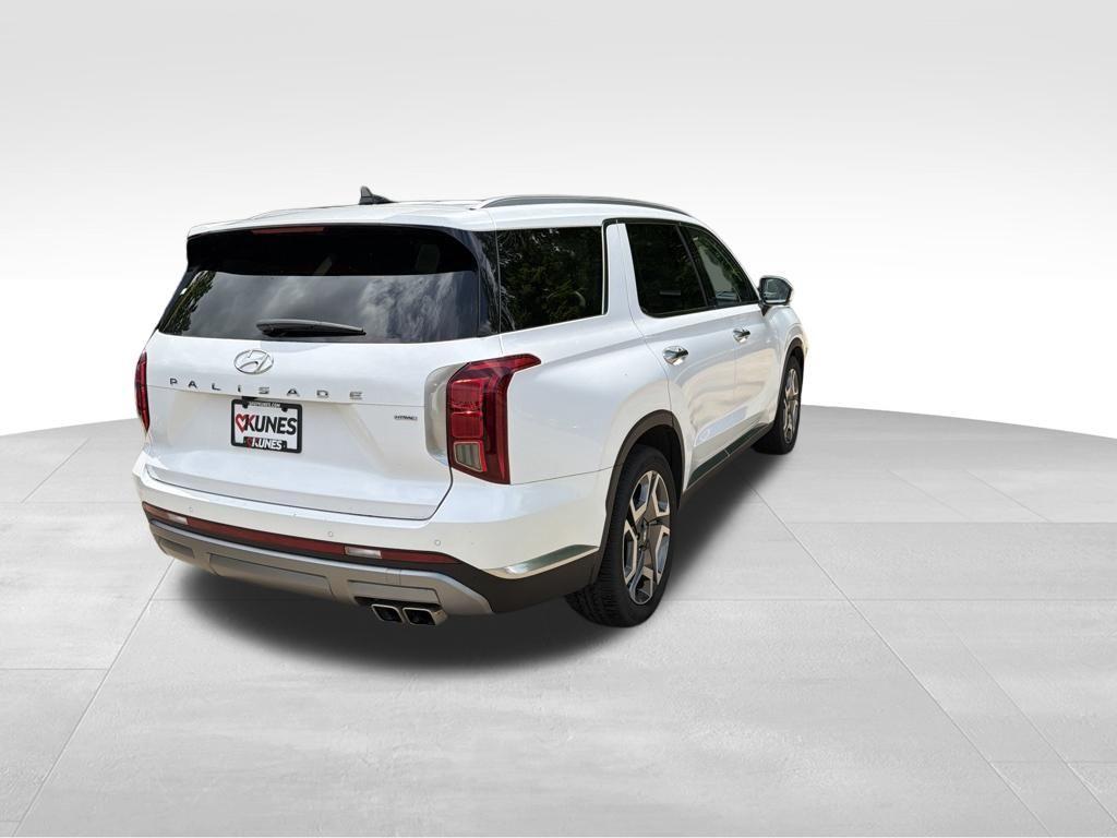 used 2025 Hyundai Palisade car, priced at $37,464