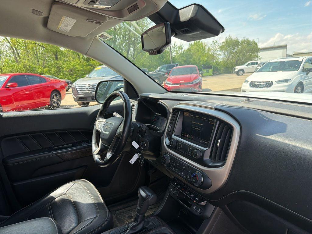 used 2021 GMC Canyon car, priced at $30,247