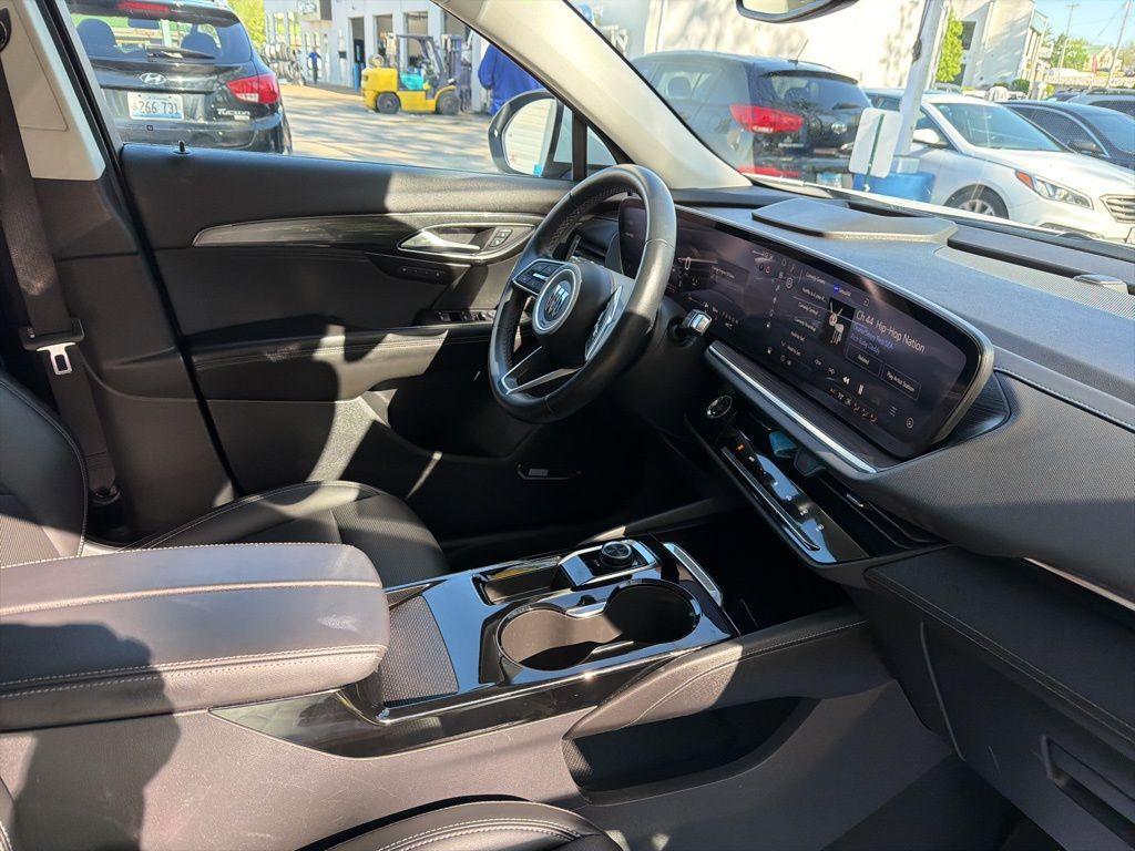 used 2024 Buick Envision car, priced at $27,972