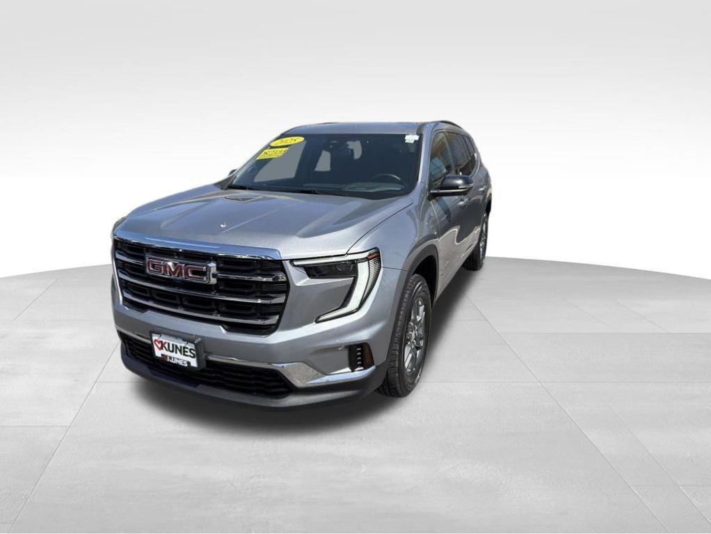 used 2025 GMC Acadia car, priced at $33,491