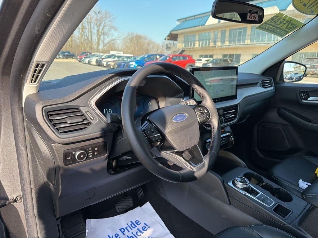 used 2025 Ford Escape car, priced at $27,103