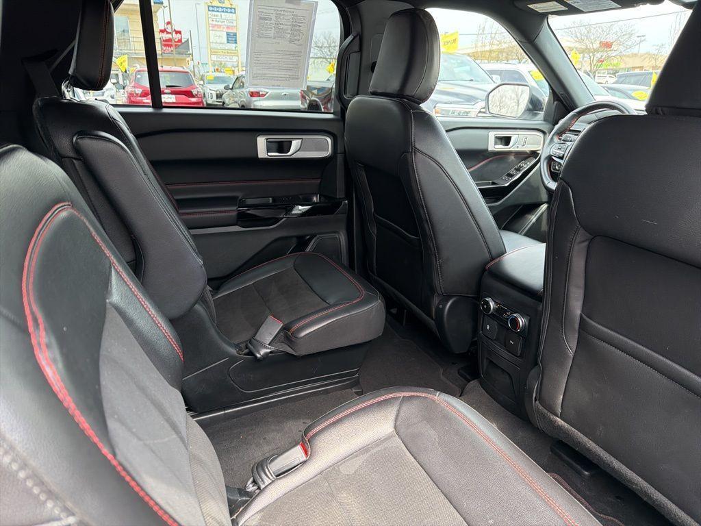 used 2022 Ford Explorer car, priced at $31,403