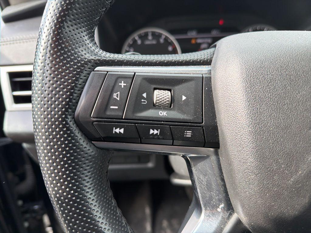 used 2024 Mitsubishi Outlander car, priced at $24,412