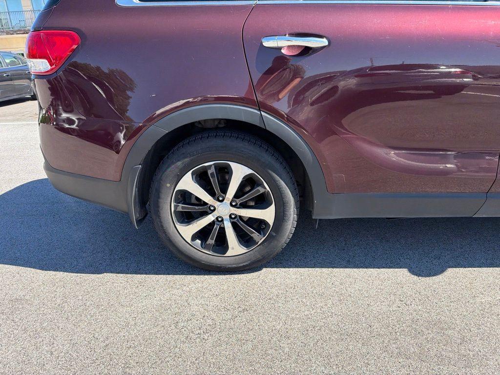 used 2017 Kia Sorento car, priced at $7,714
