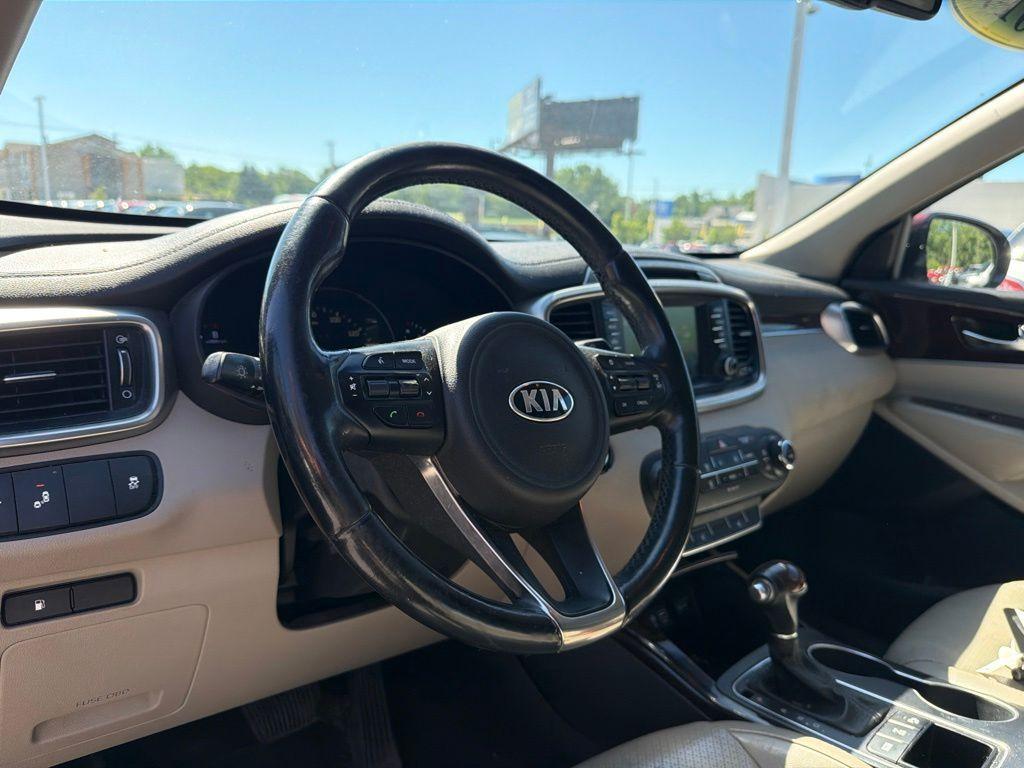 used 2017 Kia Sorento car, priced at $7,714