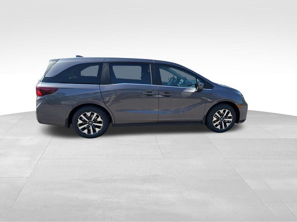 new 2026 Honda Odyssey car, priced at $44,567