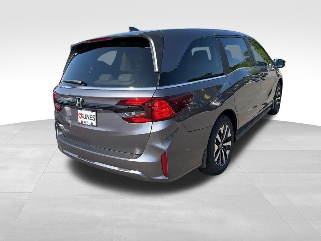 new 2026 Honda Odyssey car, priced at $44,567