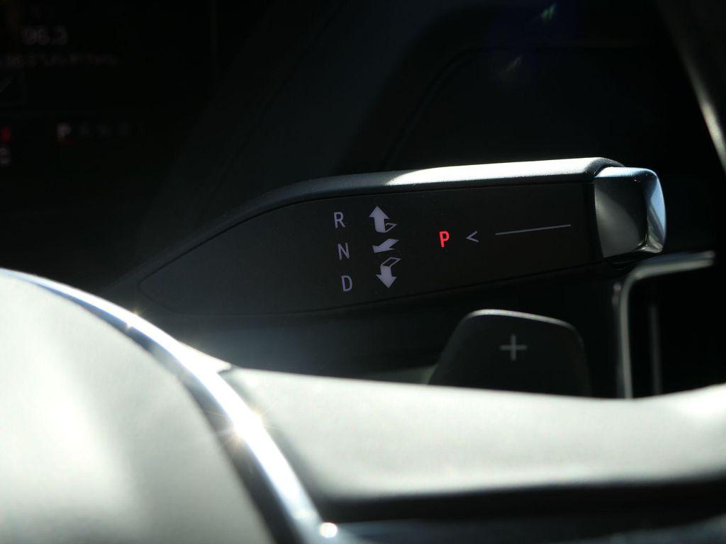 used 2025 GMC Yukon car, priced at $68,995