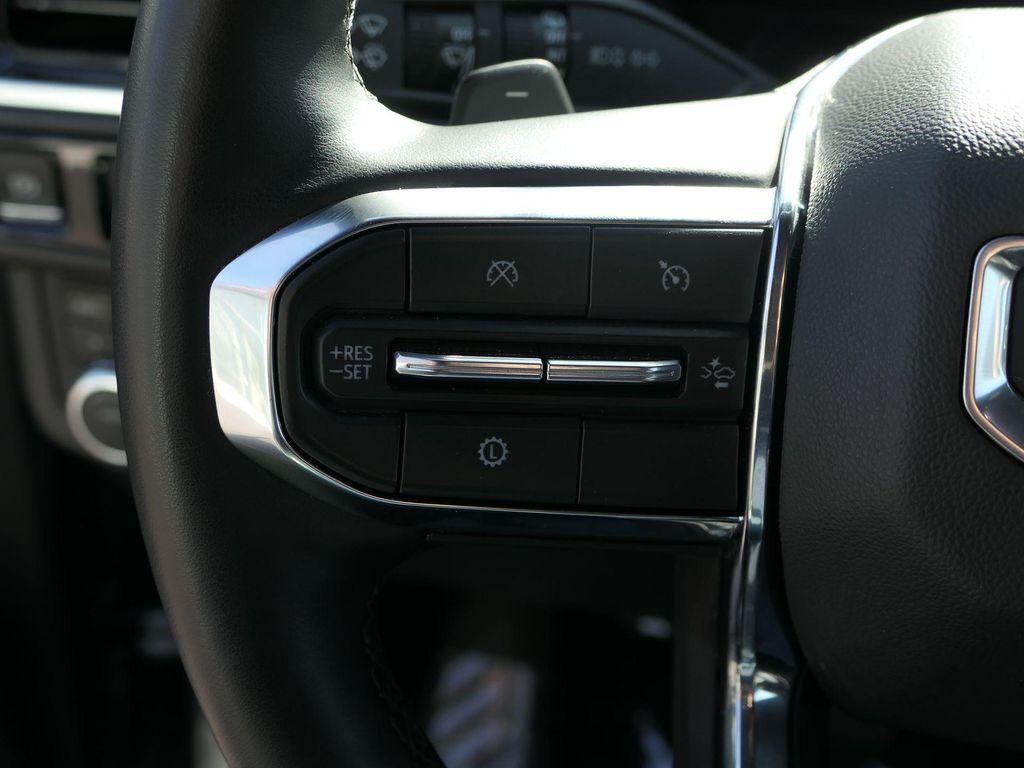 used 2025 GMC Yukon car, priced at $68,995