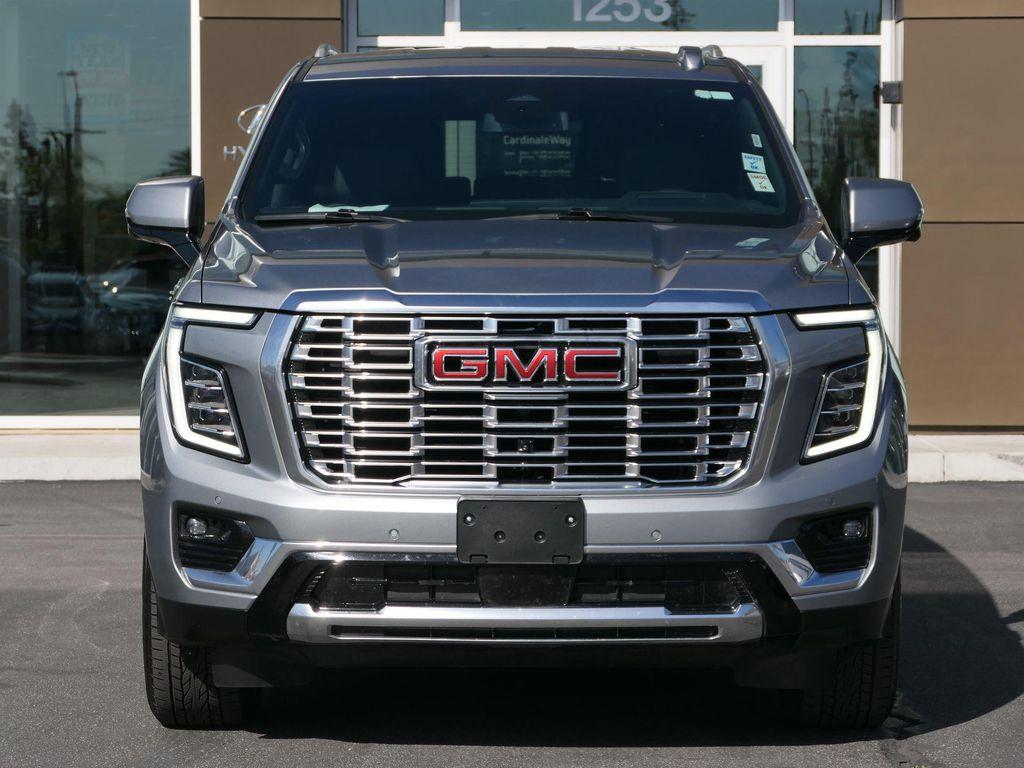 used 2025 GMC Yukon car, priced at $68,995