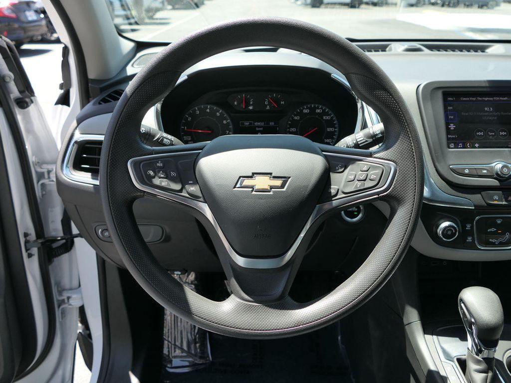 used 2023 Chevrolet Equinox car, priced at $19,210