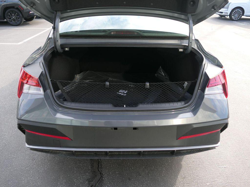 new 2026 Hyundai ELANTRA HEV car, priced at $27,530