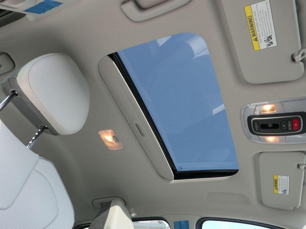 new 2025 Hyundai ELANTRA HEV car, priced at $25,685