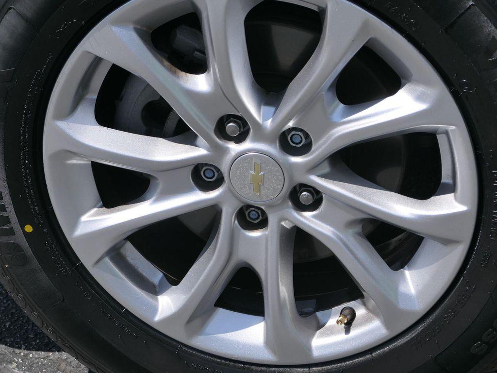 used 2020 Chevrolet Equinox car, priced at $16,495