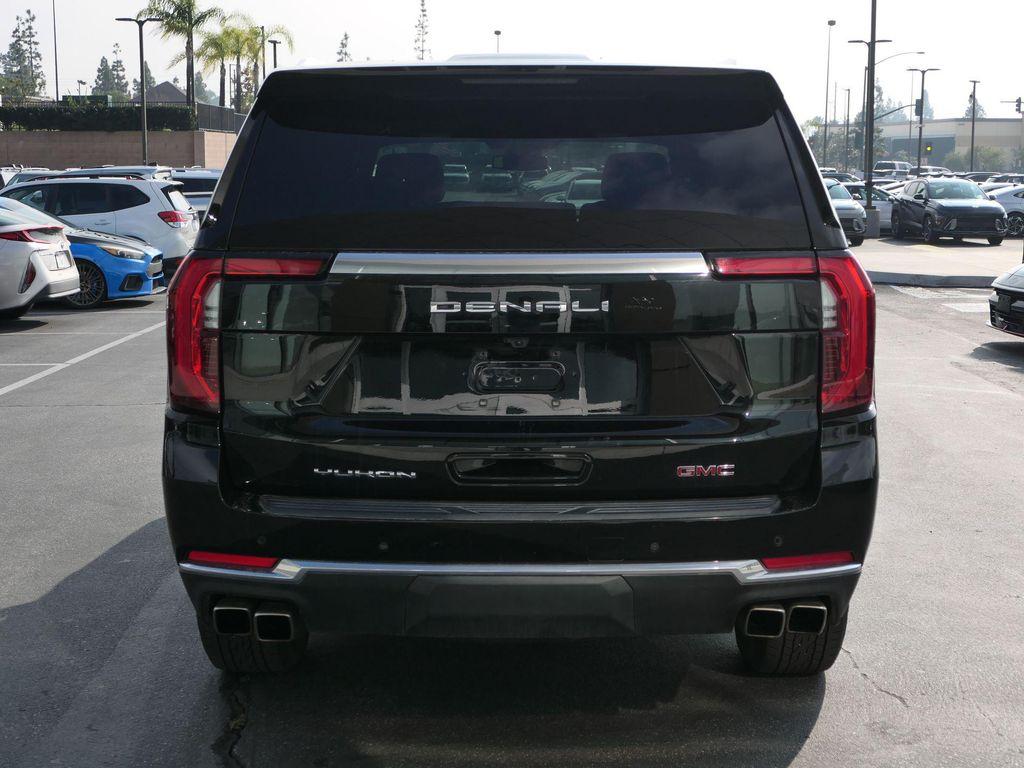used 2025 GMC Yukon car, priced at $68,999