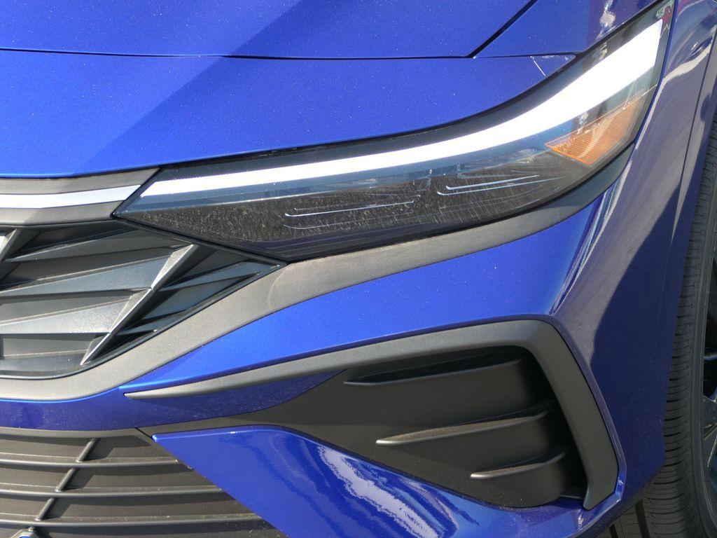 new 2026 Hyundai ELANTRA HEV car, priced at $26,790