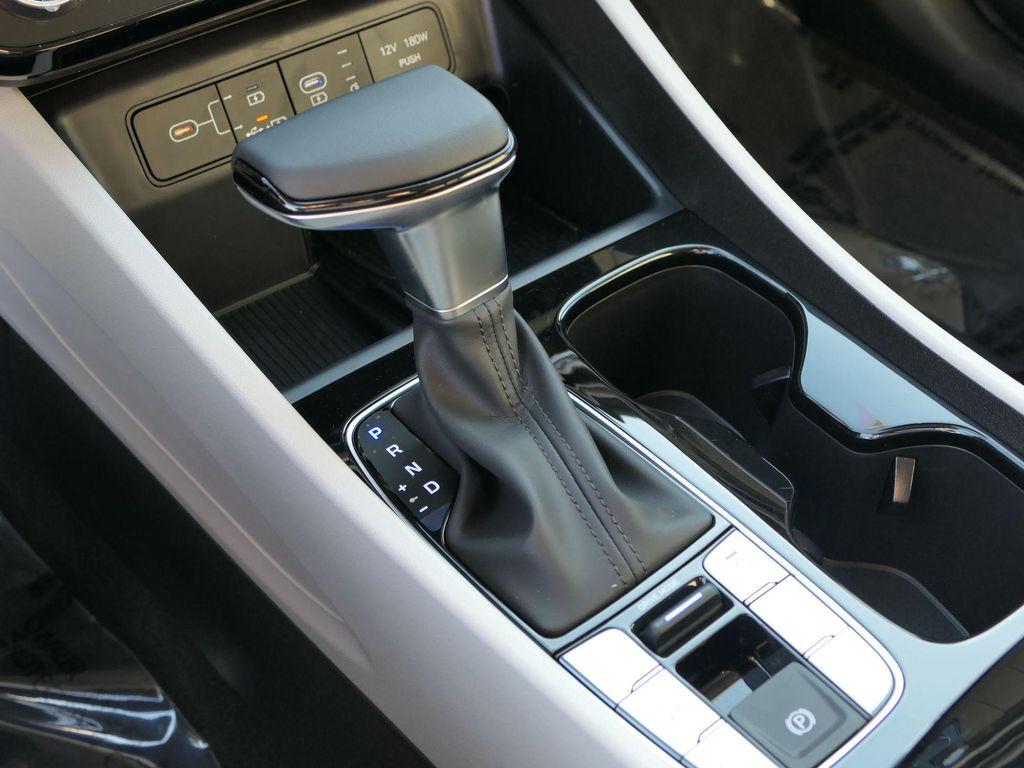 new 2026 Hyundai Tucson car, priced at $34,060