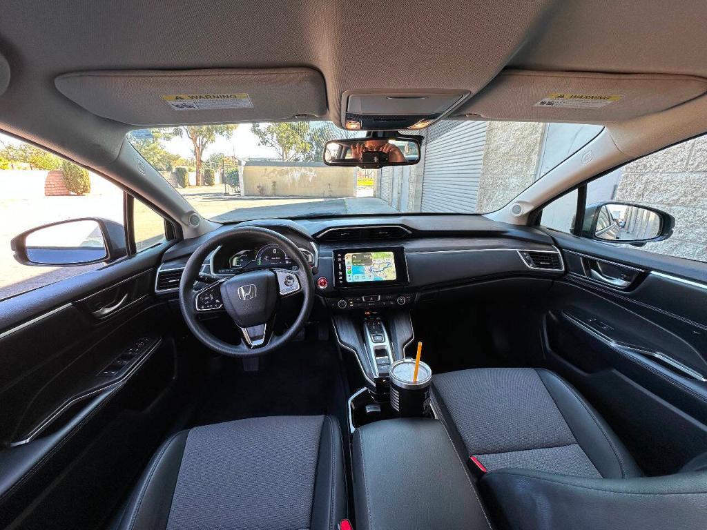 used 2021 Honda Clarity Plug-In Hybrid car, priced at $23,999