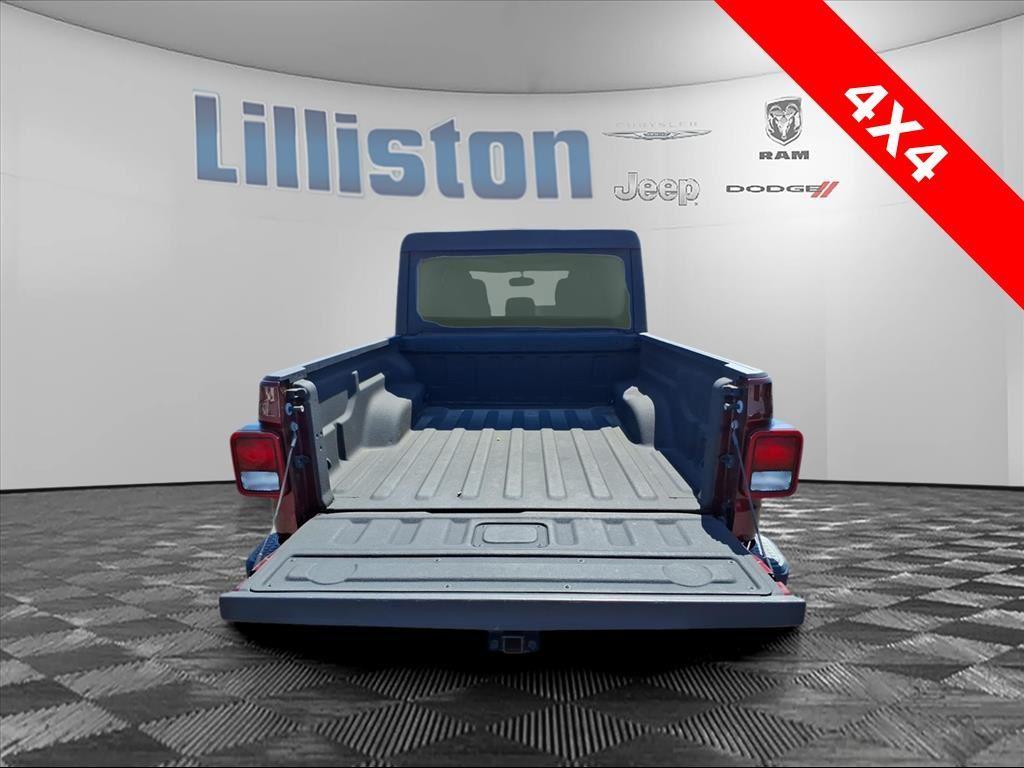 used 2021 Jeep Gladiator car, priced at $23,665