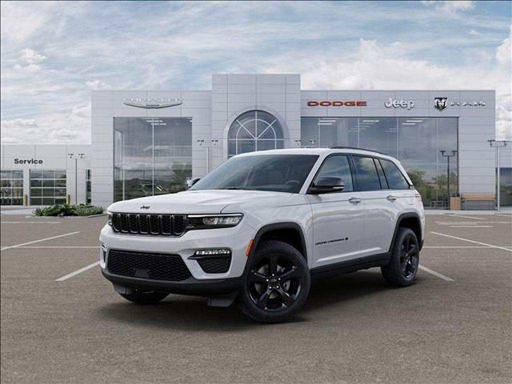 new 2025 Jeep Grand Cherokee car, priced at $40,320