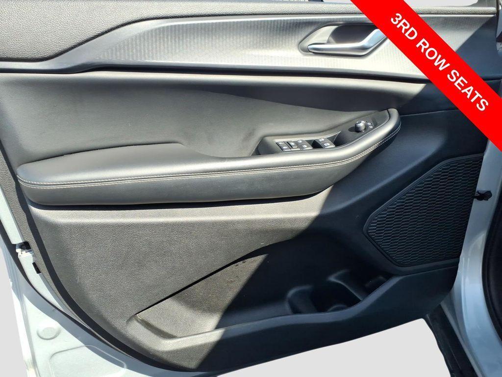 used 2023 Jeep Grand Cherokee L car, priced at $28,494