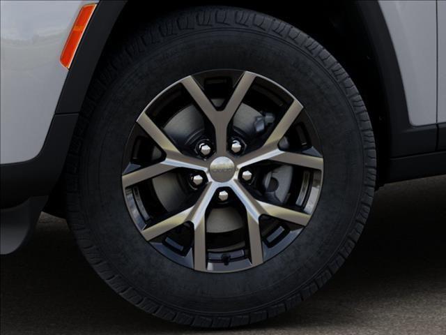 new 2026 Jeep Grand Cherokee car, priced at $43,035