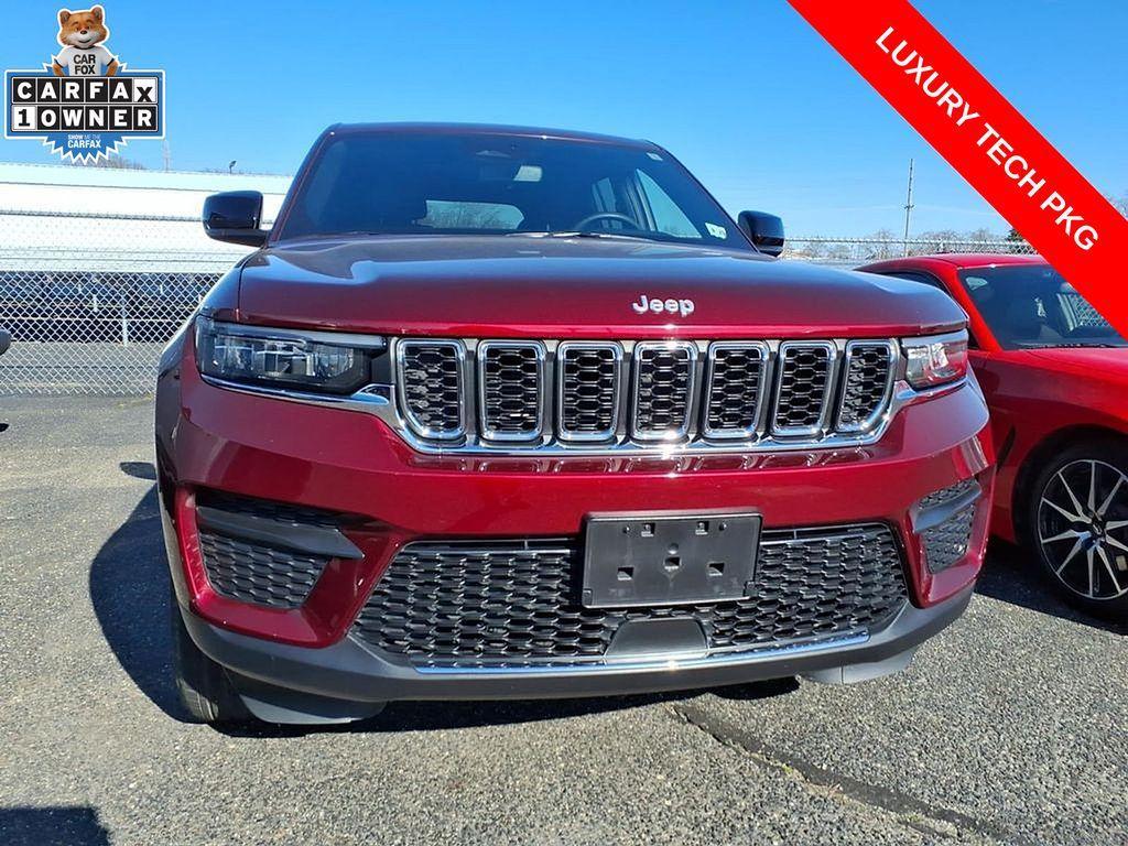used 2024 Jeep Grand Cherokee car, priced at $32,000