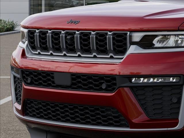 new 2026 Jeep Grand Cherokee car, priced at $53,575