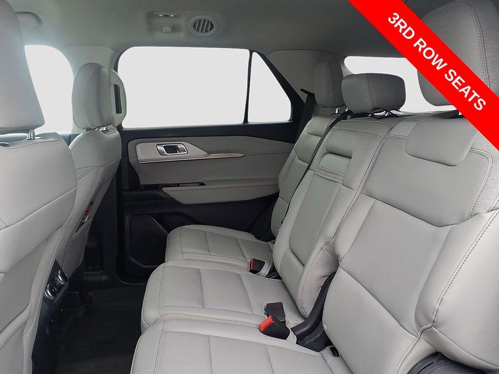 used 2025 Ford Explorer car, priced at $35,613